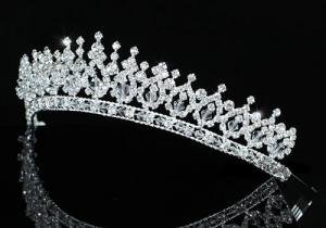 Tiara Borealy Moonlight,